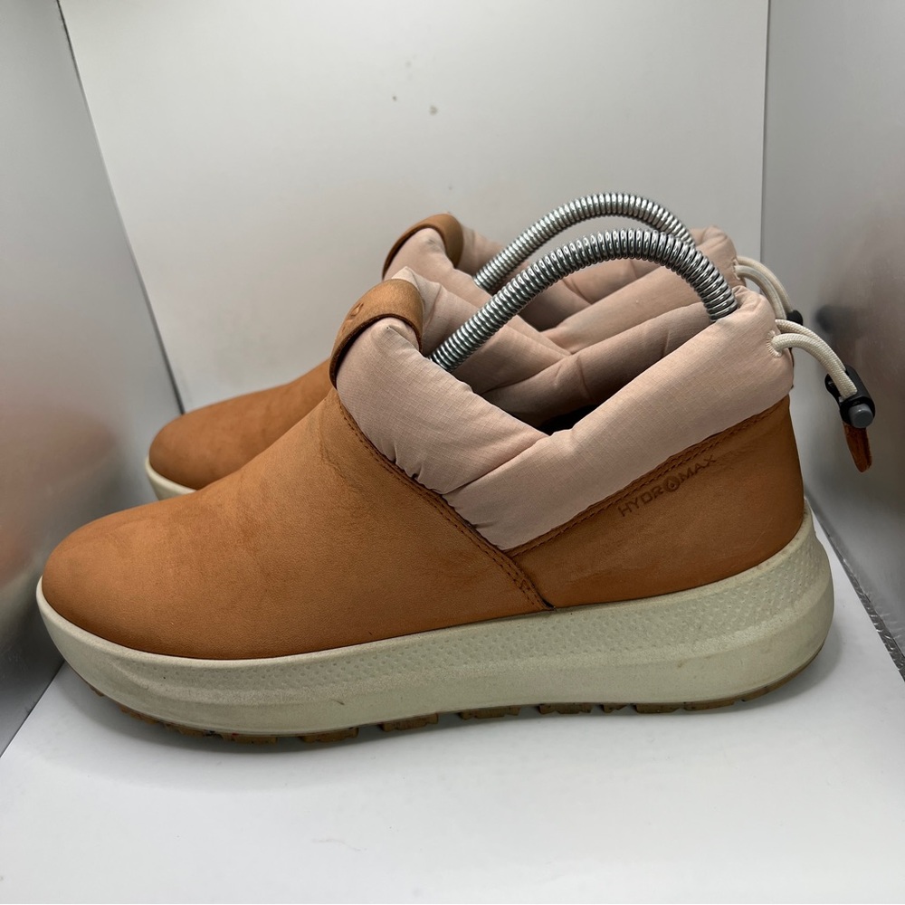 Women’s ECCO Solice Hydromax Waterproof Leather Ankle Boots Size 7.5 (38)